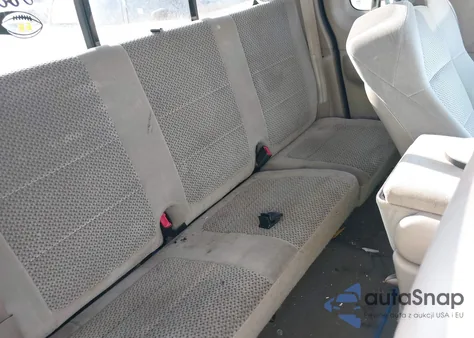 2002 Ford F-150 Lariat/Xl/Xlt из США, поврежденный, VIN 1FTRX18L02NB25352